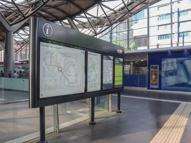 Universal Navigation with Visual Signage Systems