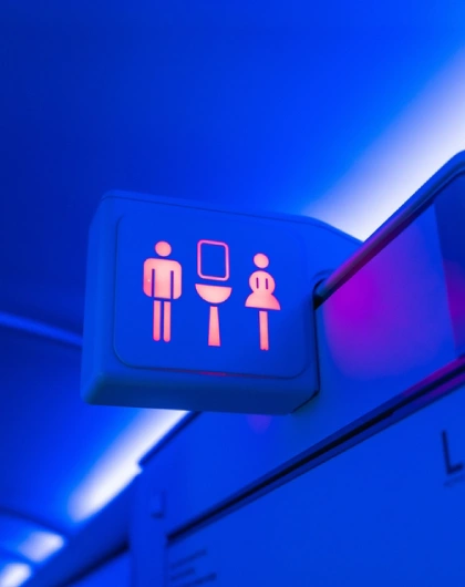 Illuminated wayfinding signs