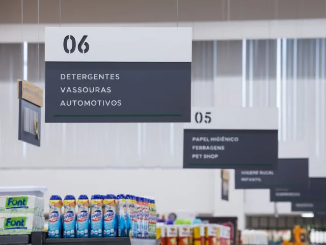 Custom Shelf Signage and Category Identifiers in Dubai and UAE