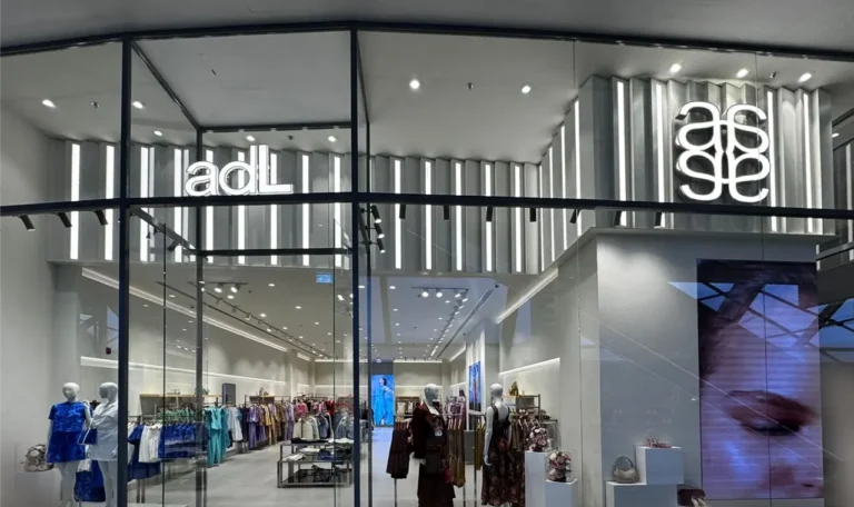ADL, Nakheel Mall - Metroplus