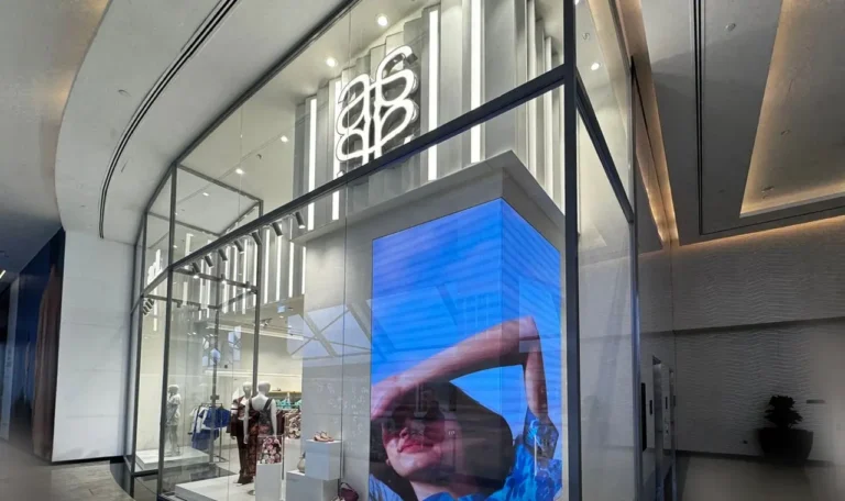 ADL, Nakheel Mall - Metroplus