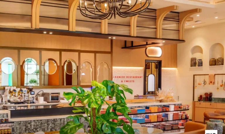 Al Hallab, Mall of the Emirates - Metroplus