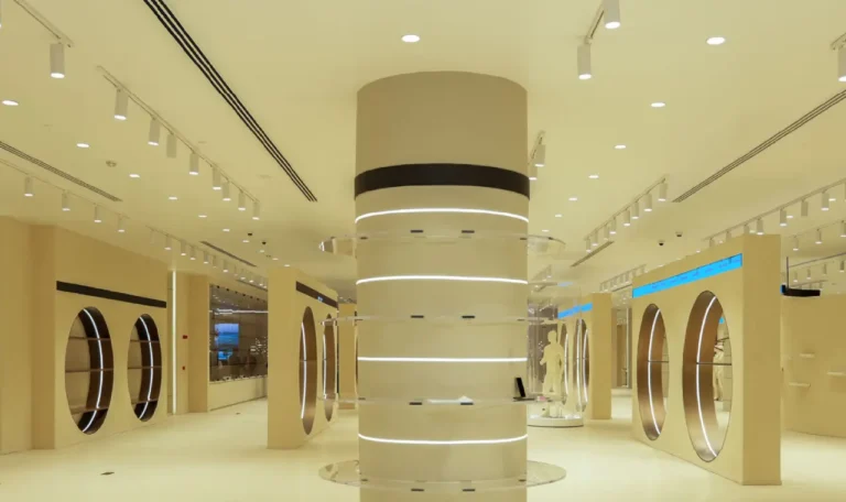 Curate, Reem Mall - Metroplus