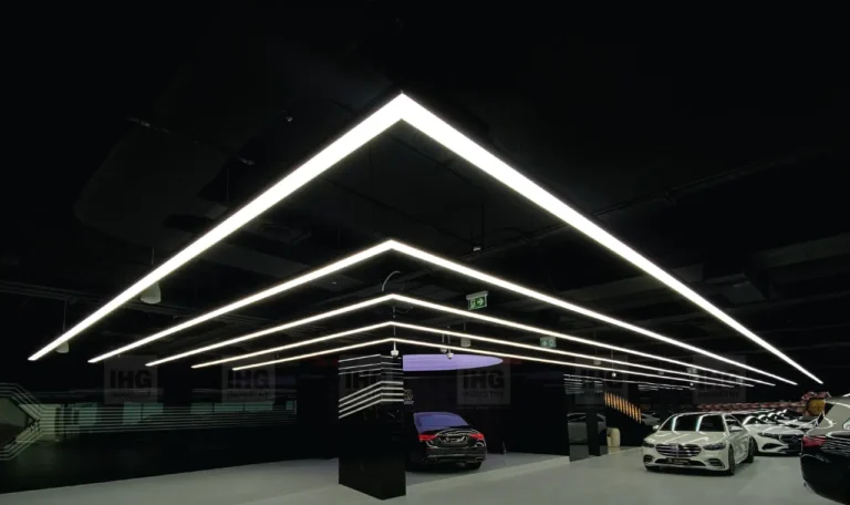 MW Motors, Sheikh Zayed Road - Metroplus