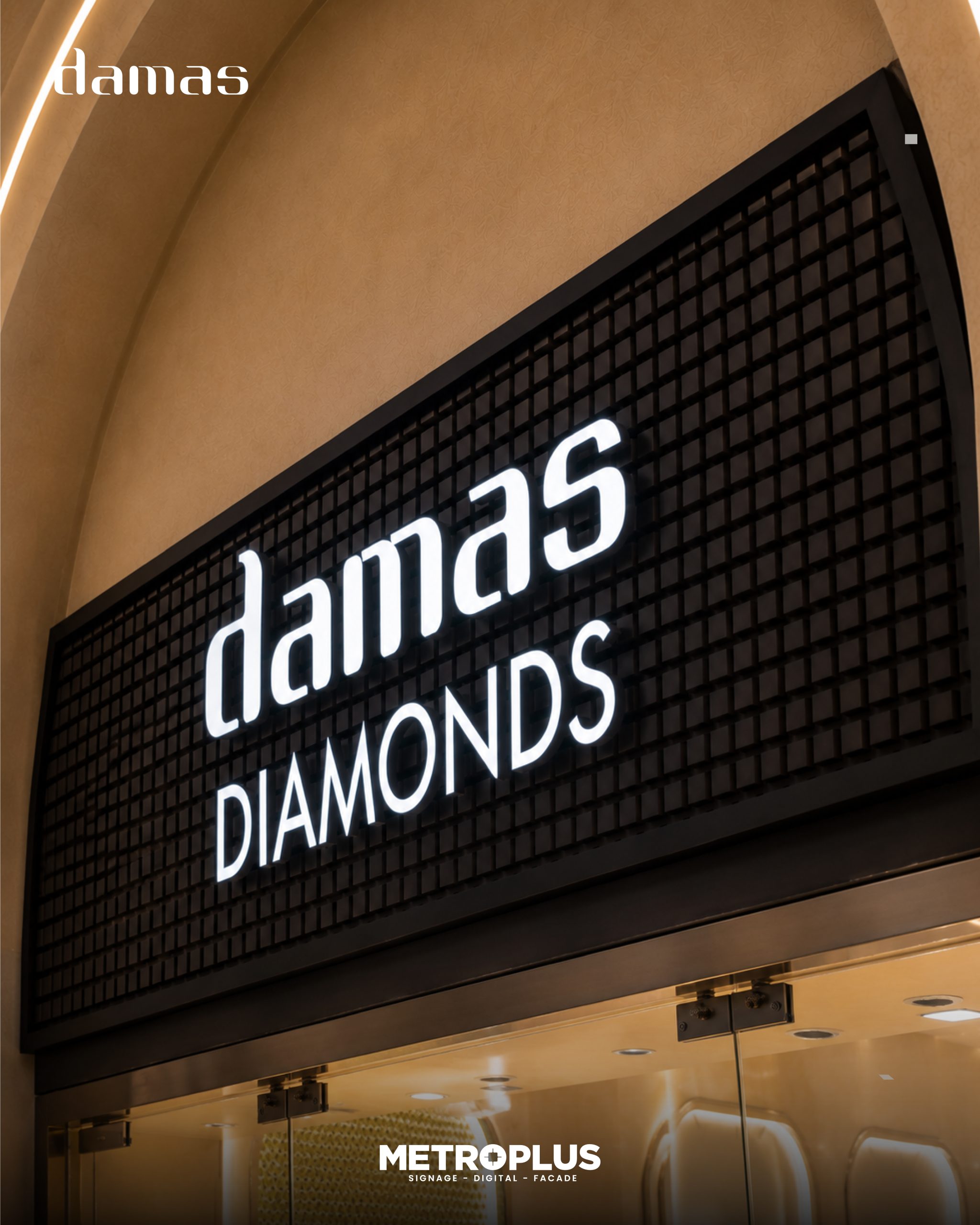 Damas Diamonds storefront lettering detail, Dubai Mall by Metroplus