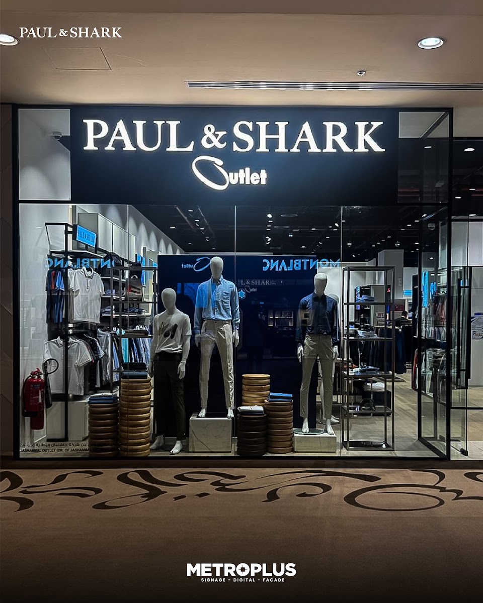 Illuminated Fascia Signage for a Menswear Outlet - Metroplus detail view
