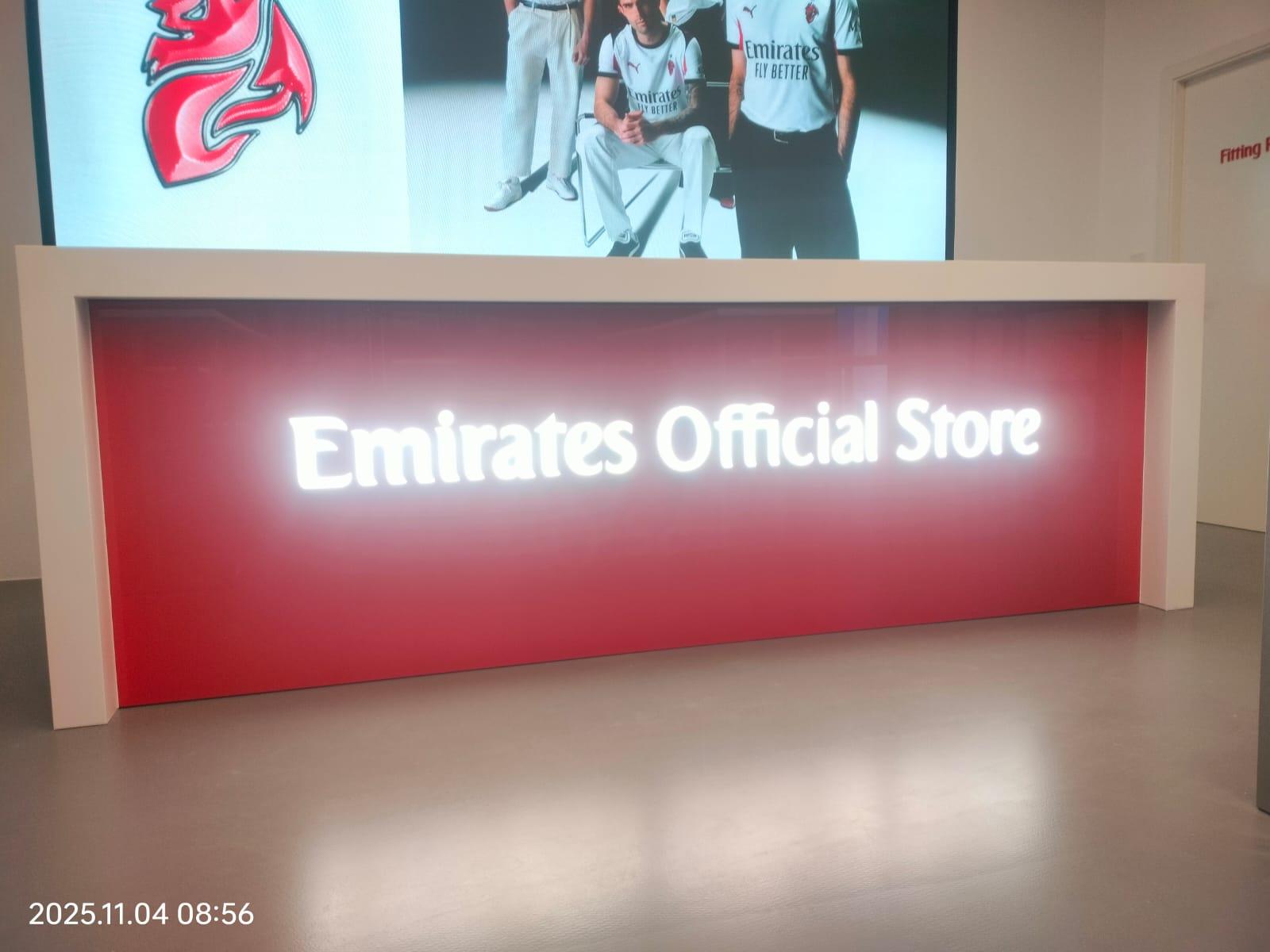 Backlit Signage & Jersey Display for the Emirates Official Store - Metroplus detail view