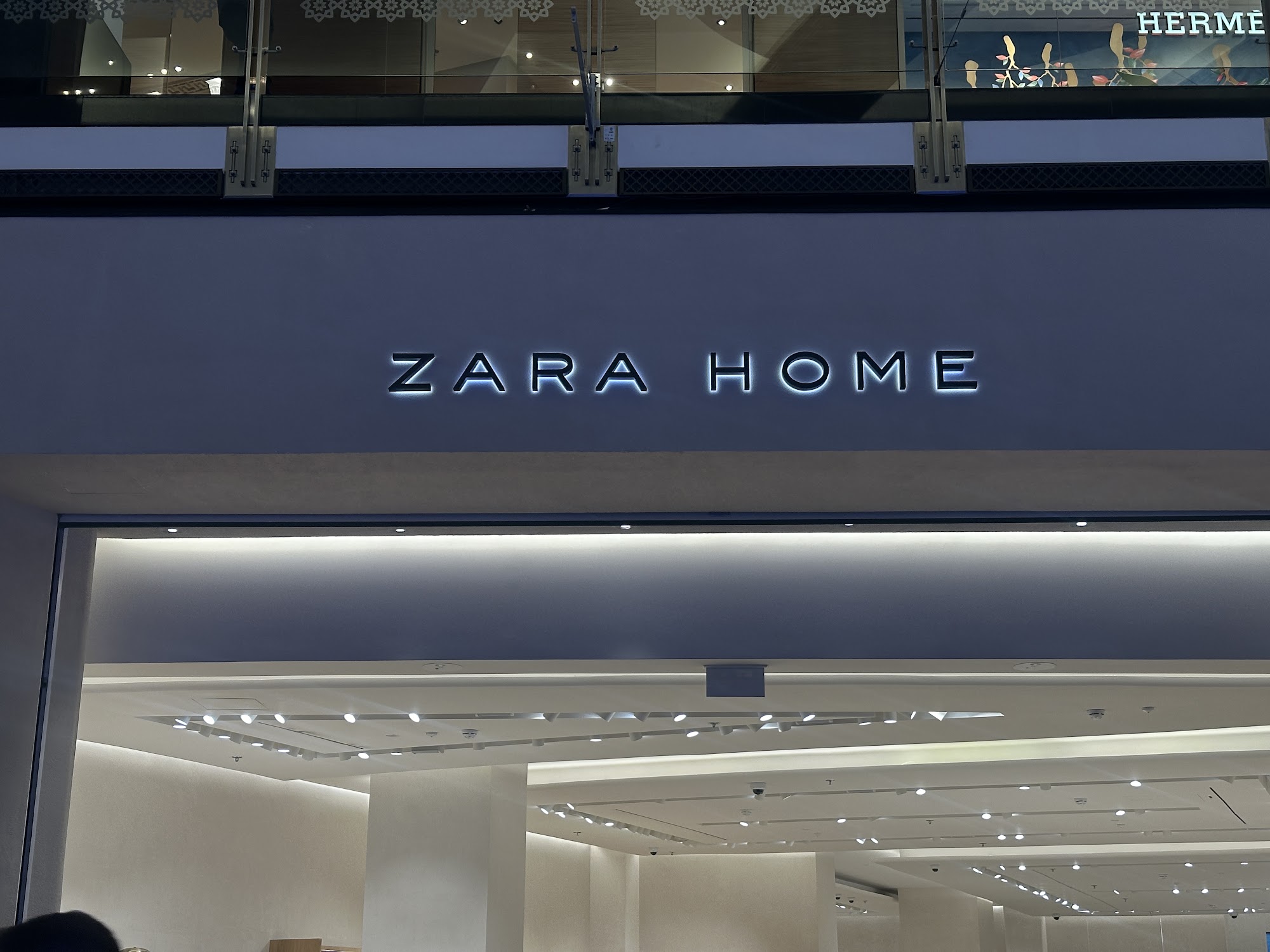 Zara Home - Mall of the Emirates - Metroplus