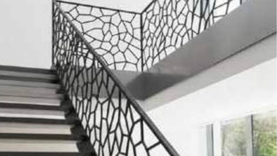 Bespoke Metal Décor: Wall Art, Railings & Lighting in Dubai
