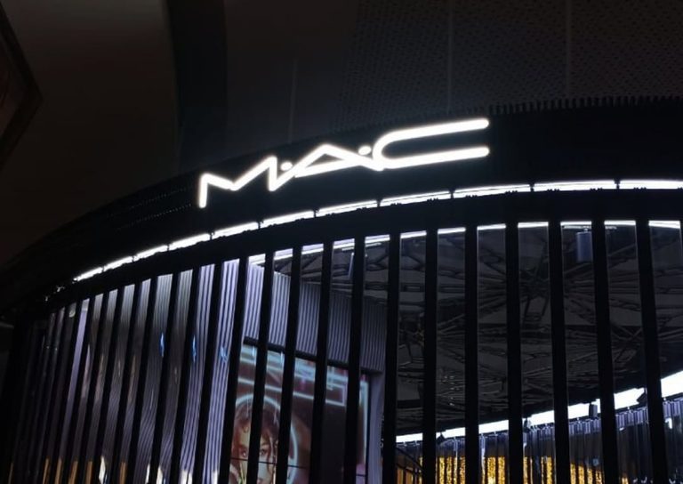 Shopfront signage project delivered by Metroplus in 2024