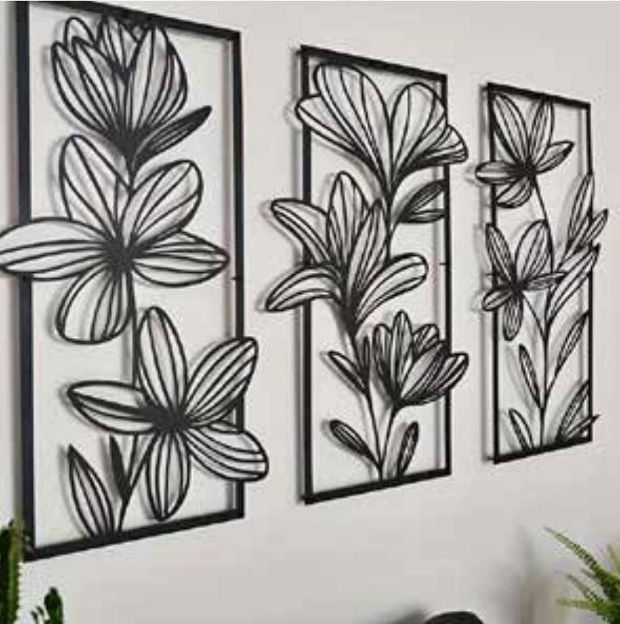 Special Finish Photo Frames in Dubai
