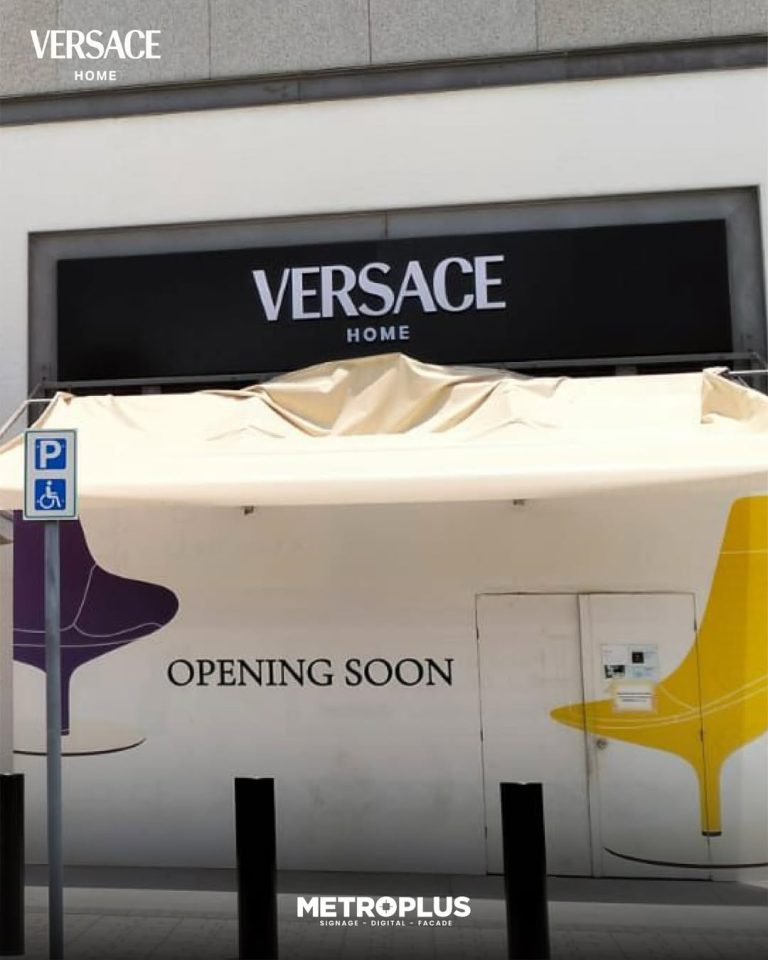 Versace, Dubai Mall - Metroplus